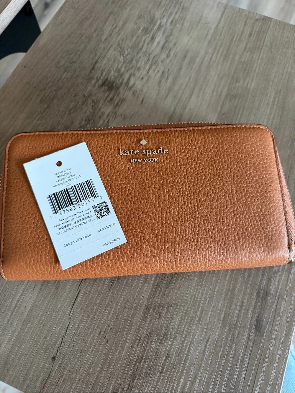 kate spade tan pebbled leather tote with matching wallet